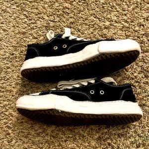 Miharayas low sneakers